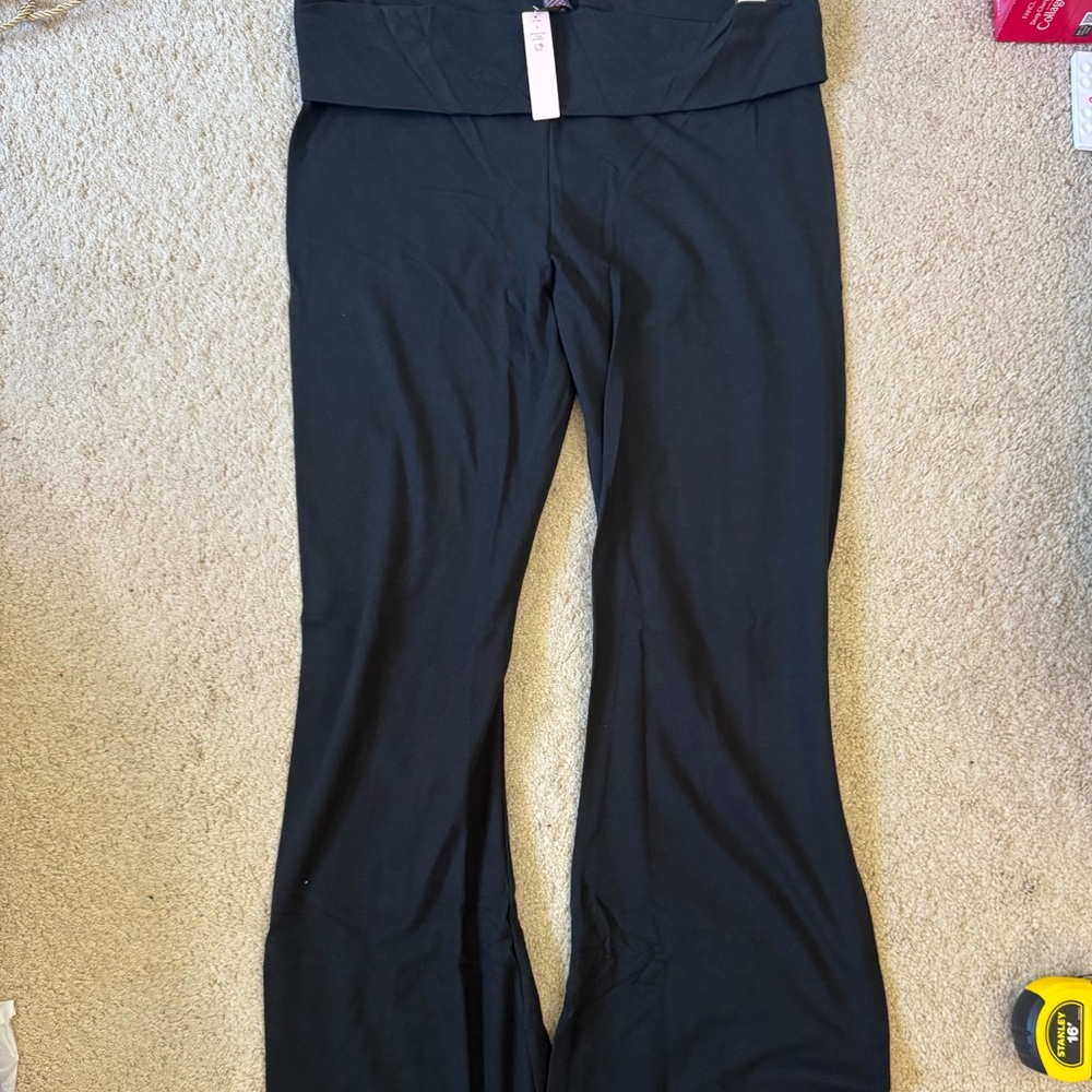 Victoria's Secret Black Yoga Pants sz XL